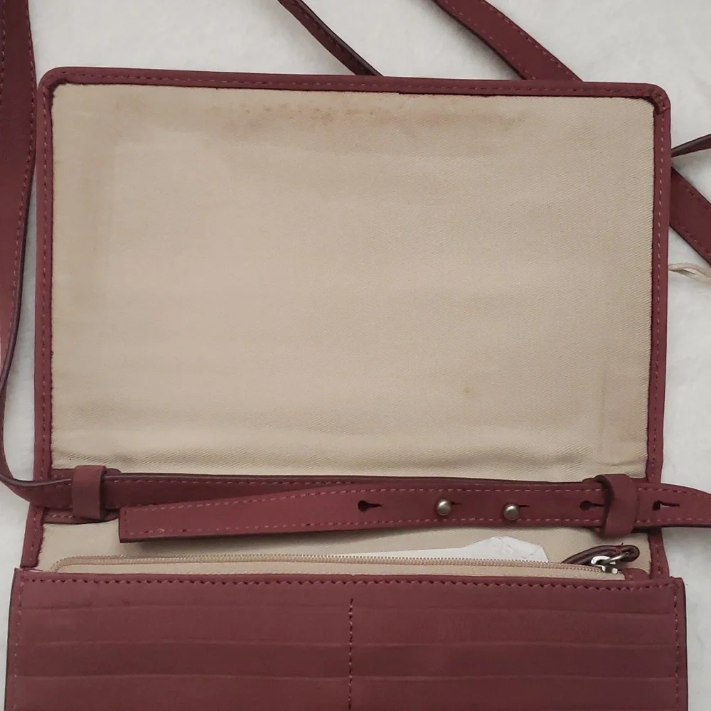 Luck Brand Women's‎ LYSA Convertible crossbody Deco Rose bag.